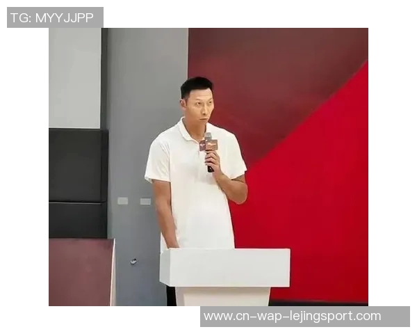 易建联高调回归引发热议球迷支持与质疑声音交织成两极反响